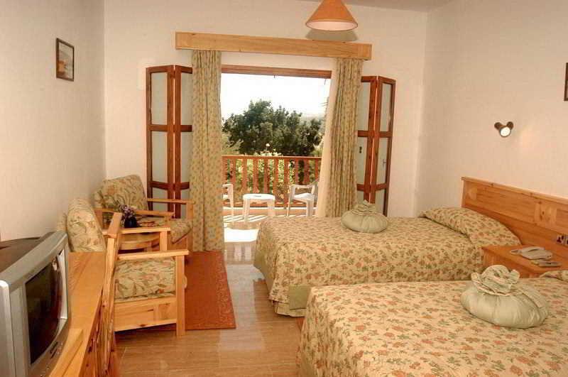 Onar Village Кирения Экстерьер фото